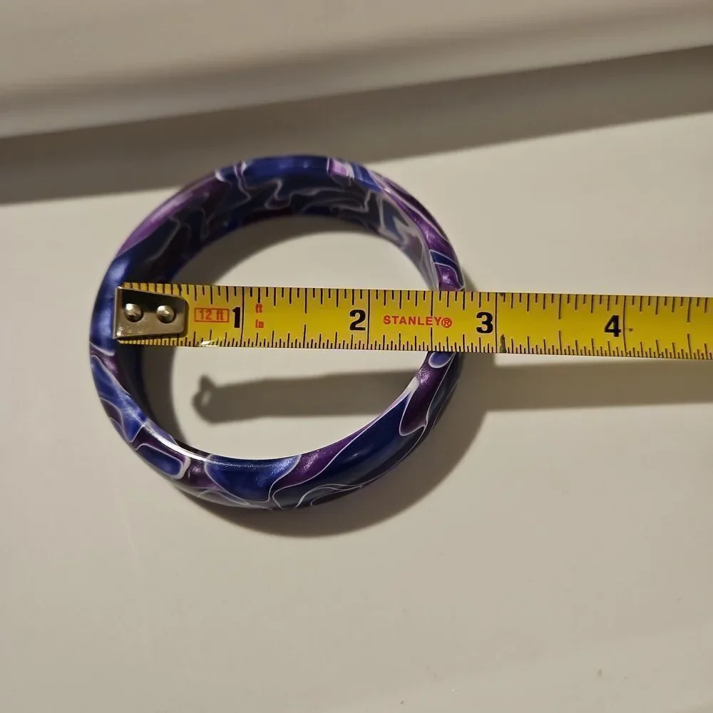 Purple and White Swirl Bangle Bracelet see measurements